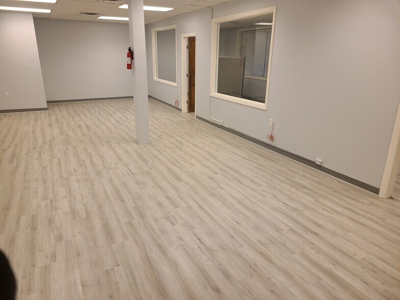 More Photos Of 69 Montgomery St, Pawtucket Office Residential For Sale