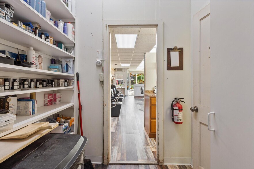 More Photos Of 158 Fairhaven Rd, Worcester Storefront Retail Residential For Sale