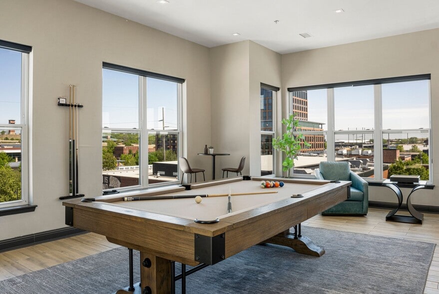 More Photos Of 110 N Boston Ave, Tulsa Multifamily For Sale
