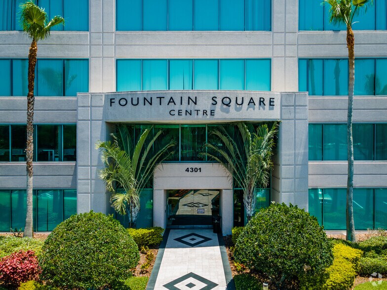 More Photos Of 4301 Anchor Plaza Pkwy, Tampa Office For Lease