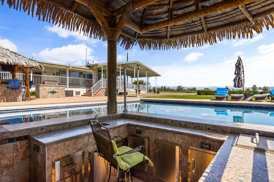 More Photos Of 21623 Seven Lakes Ln, Redding Land For Sale