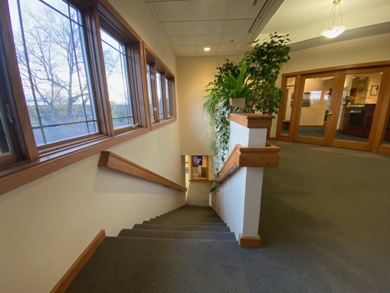 More Photos Of 2960 Triverton Pike Dr, Fitchburg Medical For Lease