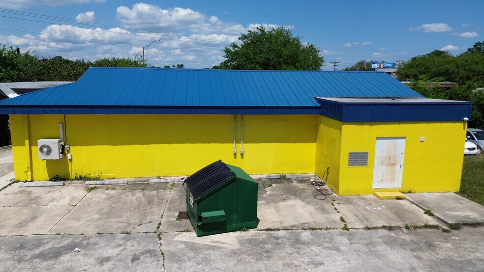 More Photos Of 569 Blanding Blvd, Orange Park Freestanding For Sale