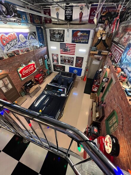 More Photos Of 9181 Commerce Center Cir, Highlands Ranch Self Storage For Sale