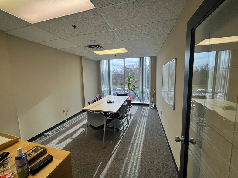 More Photos Of 2650 Rt 130, Cranbury Medical For Lease