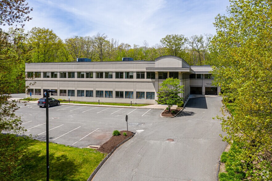 More Photos Of 765 Straits Tpke, Middlebury Office For Lease