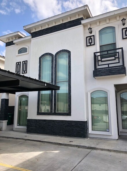 More Photos Of 1405 W Kiwi Ave, Pharr Apartments For Sale