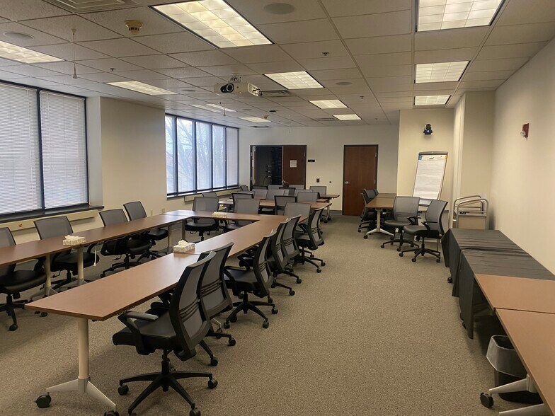 More Photos Of 101 W 3rd St, Williamsport Office For Lease