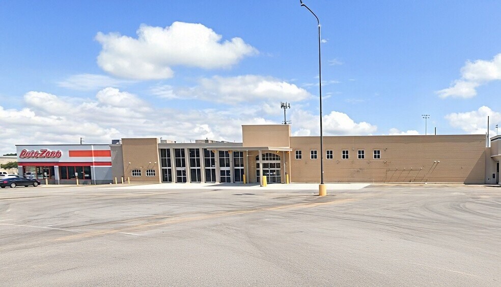 Primary Photo Of 14540 Memorial Dr, Houston Supermarket For Lease
