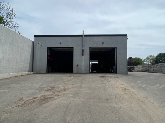 More Photos Of 81 Munson St, Milford Warehouse For Sale