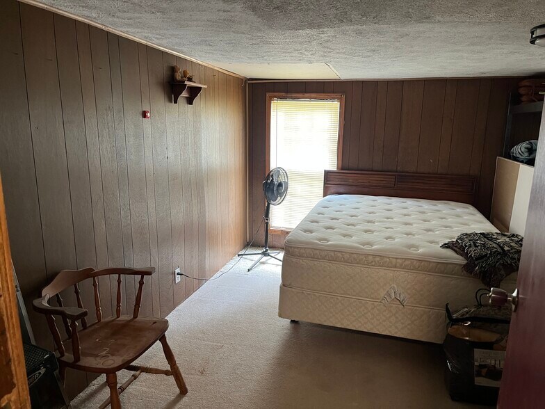 More Photos Of 27546 Reservation Rd, Daisy Land For Sale