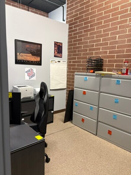 More Photos Of 11-101 W 112th Ave, Crown Point Office For Lease