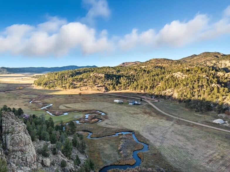 More Photos Of 1636 Lakemoor Dr, Florissant Specialty For Sale