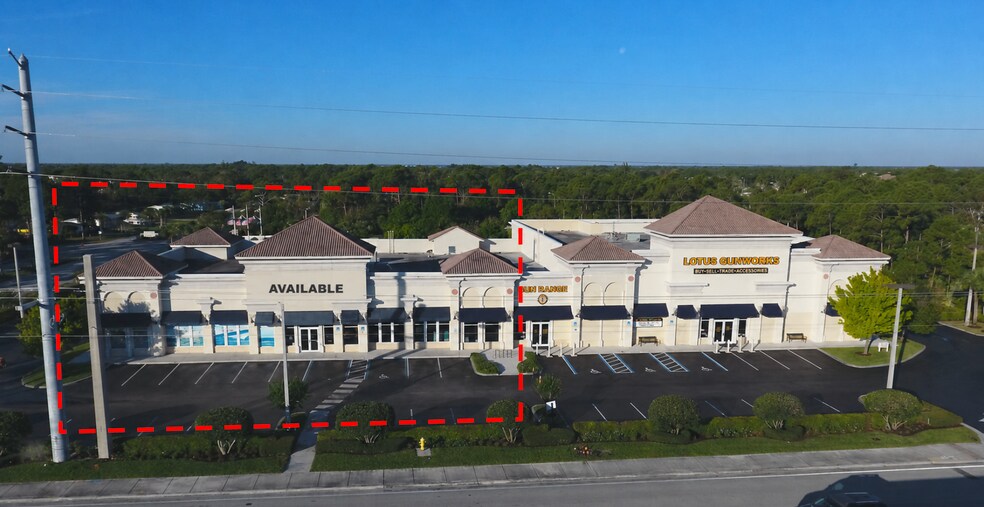 Primary Photo Of 3552-3558 NW Federal Hwy, Jensen Beach General Retail For Lease