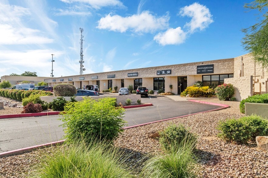 More Photos Of 7655 E Redfield Rd, Scottsdale Light Distribution For Lease