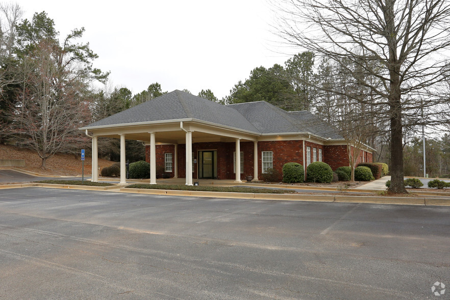 Primary Photo Of 4591 Winder Hwy, Flowery Branch Medical For Lease