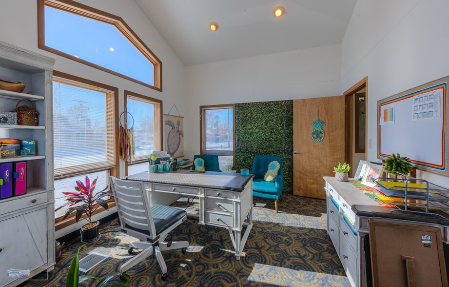 More Photos Of 340 Maple St, Frederick Specialty For Sale