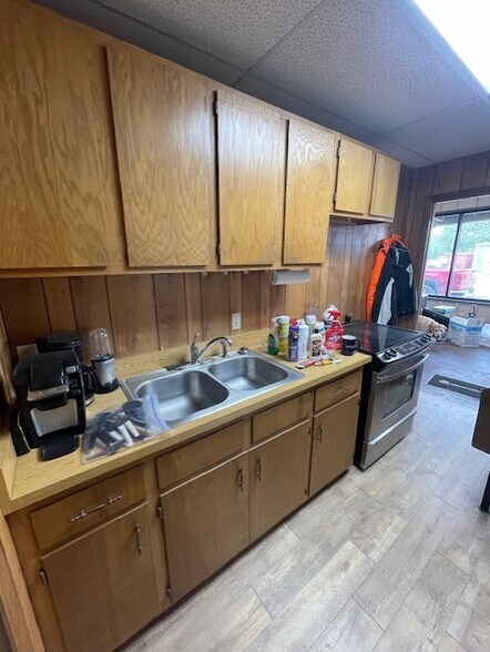 More Photos Of 4615 N Highway 71, Alma Freestanding For Sale