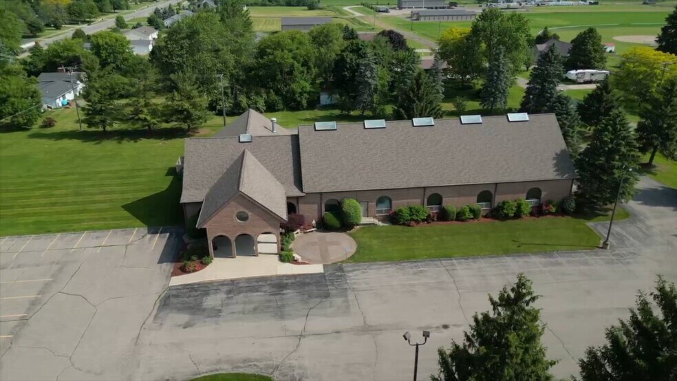 Primary Photo Of 5335 S.Sandusky Rd Rd, Peck Flex For Sale