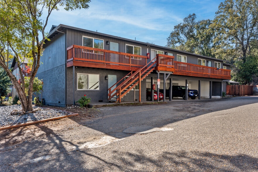 Primary Photo Of 2020 S Dora St, Ukiah Apartments For Sale