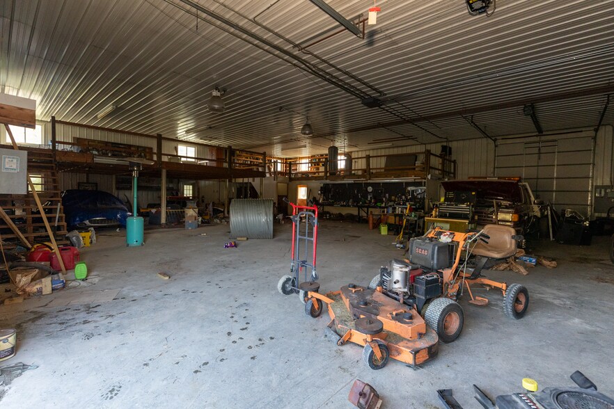 More Photos Of 4 Whitman Rd, Stephentown Sports And Entertainment For Sale