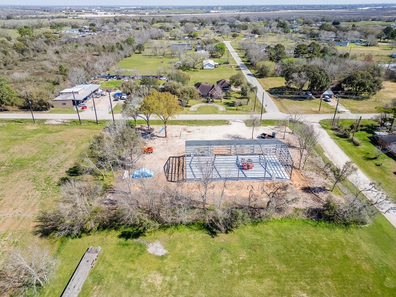 More Photos Of 1212 Cottonwood Church Rd, Rosenberg Warehouse For Lease