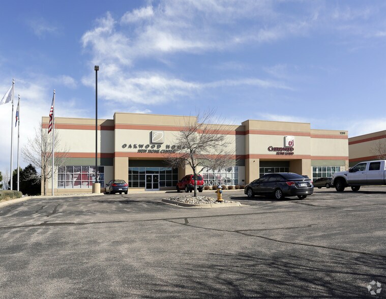 More Photos Of 1290 N Newport Rd, Colorado Springs Warehouse For Lease