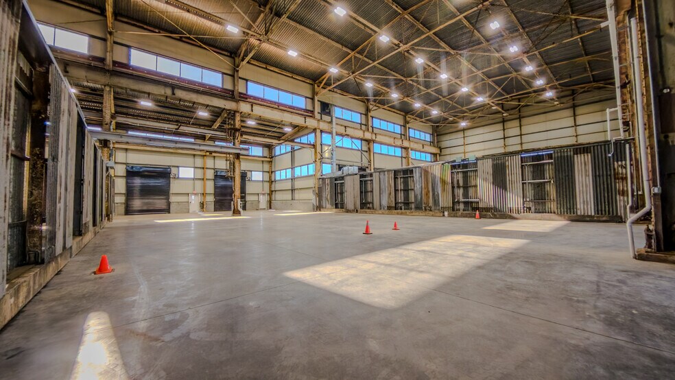 More Photos Of 1431 S Elm Eugene St, Greensboro Manufacturing For Lease