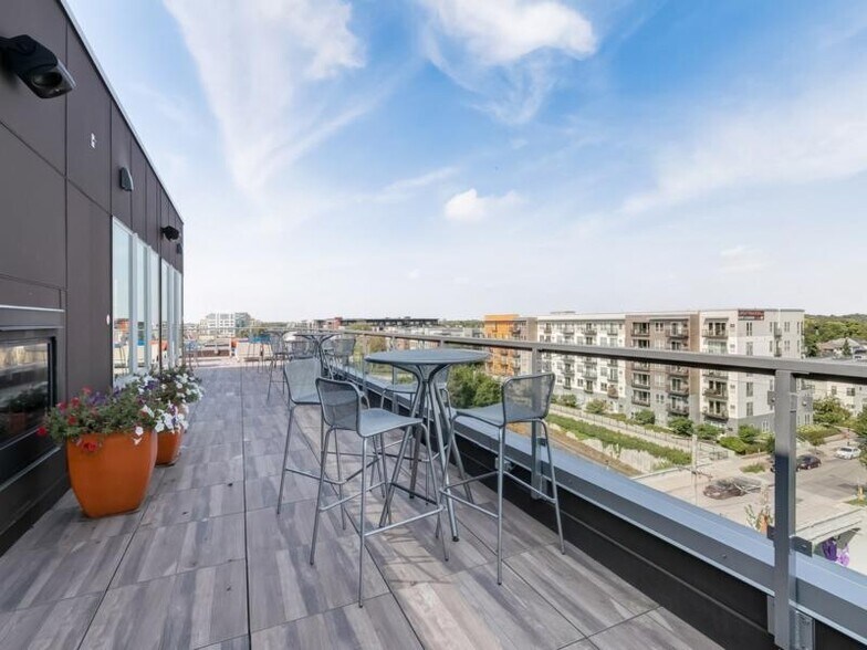 More Photos Of 2922 Aldrich Ave S, Minneapolis Apartments For Lease