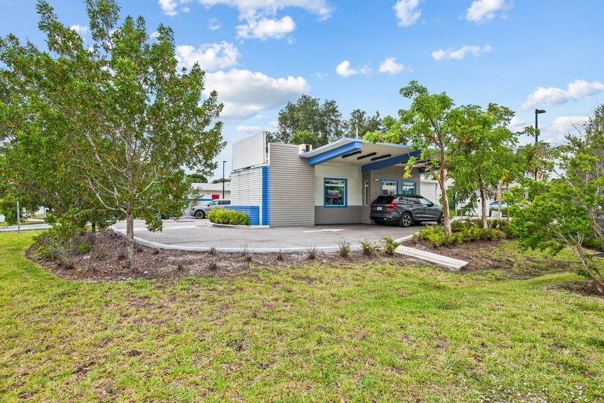 More Photos Of 2690 N Andrews Ave, Wilton Manors Freestanding For Sale