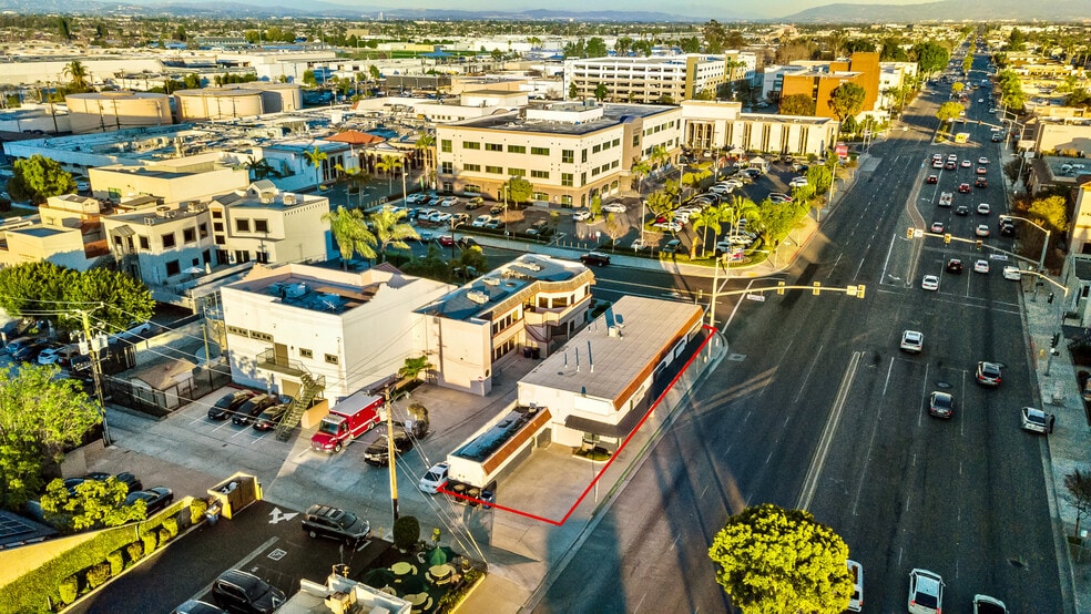 More Photos Of 3691-3699 Katella Ave, Los Alamitos Storefront For Lease