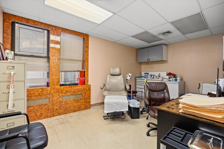 More Photos Of 1120 Brighton Beach Ave, Brooklyn Apartments For Sale
