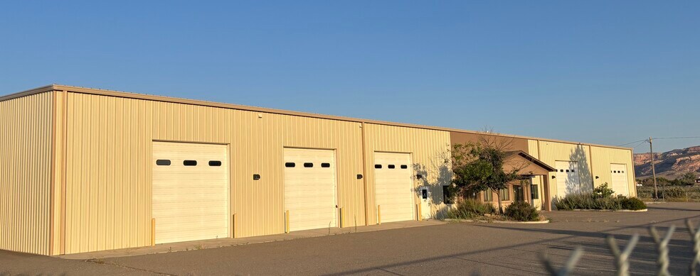 More Photos Of 703 Greenway Dr, Fruita Warehouse For Lease