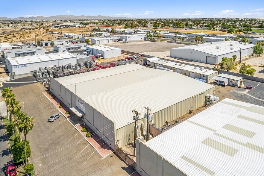 More Photos Of 655 E 20th St, Yuma Warehouse For Sale