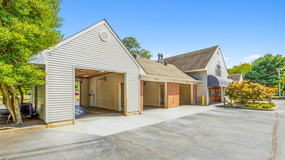 More Photos Of 205 Steelmanville Rd, Egg Harbor Township Self Storage For Sale