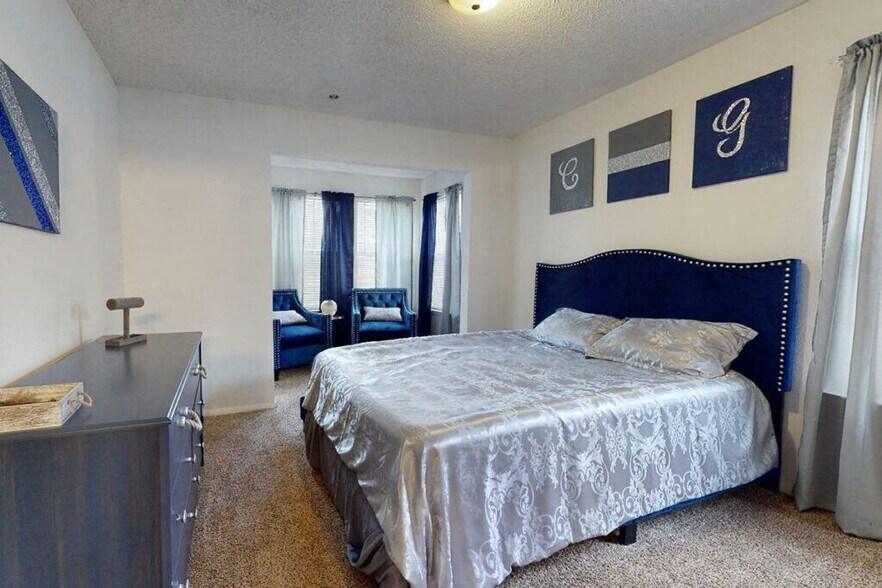 More Photos Of 5816 Covington Hwy, Decatur Apartments For Sale