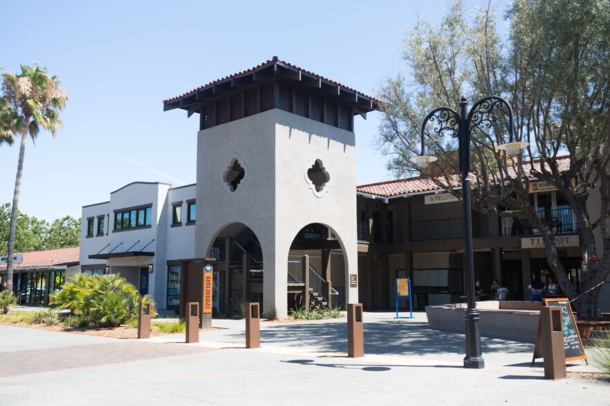 More Photos Of 1875 S Bascom Ave, Campbell General Retail For Lease