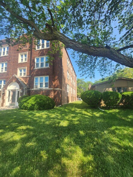 More Photos Of 1705 Oakman Blvd, Detroit Apartments For Sale