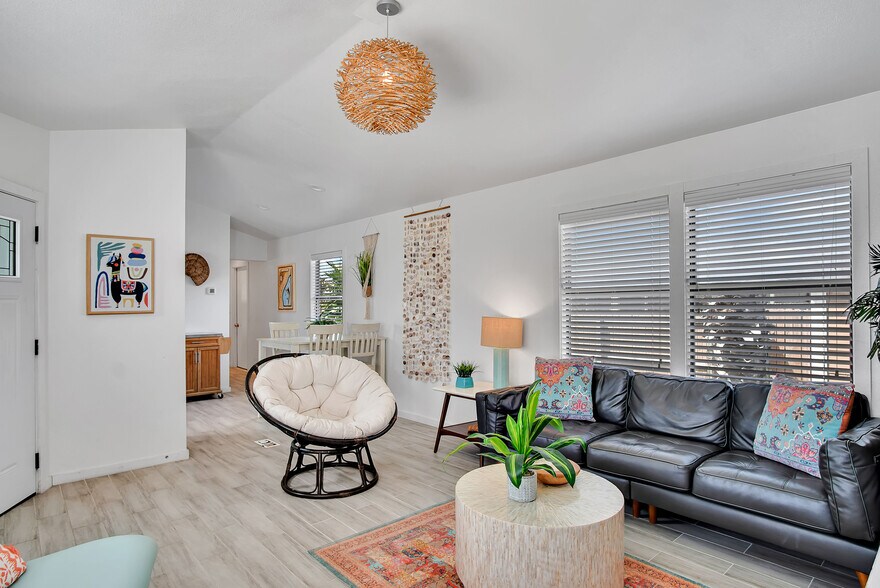 More Photos Of 801 59th St, Port, Port Aransas Freestanding For Sale