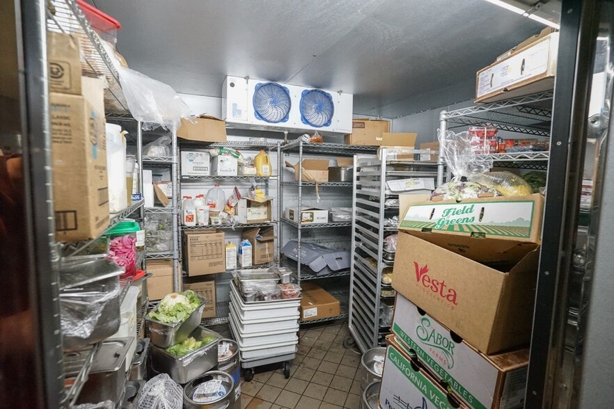 More Photos Of 200 W River Rd, Ripon General Retail For Lease