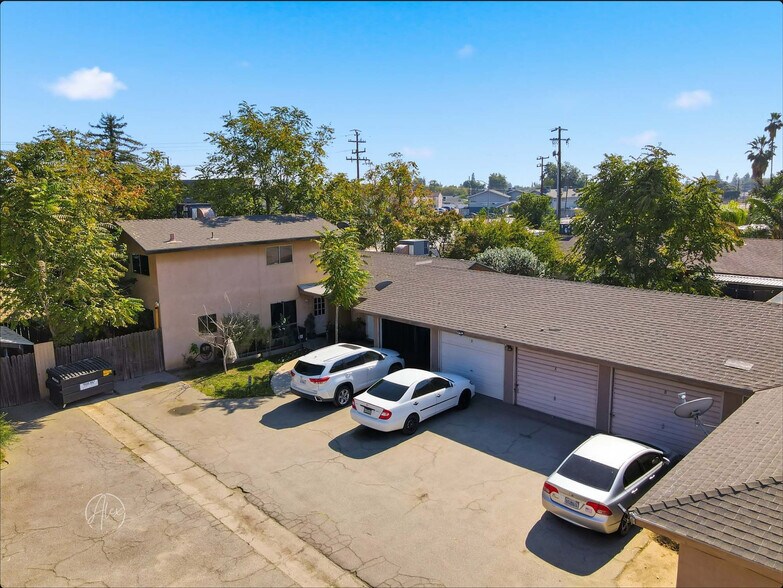 More Photos Of 1912 Hasti Acres Dr, Bakersfield Multifamily For Sale