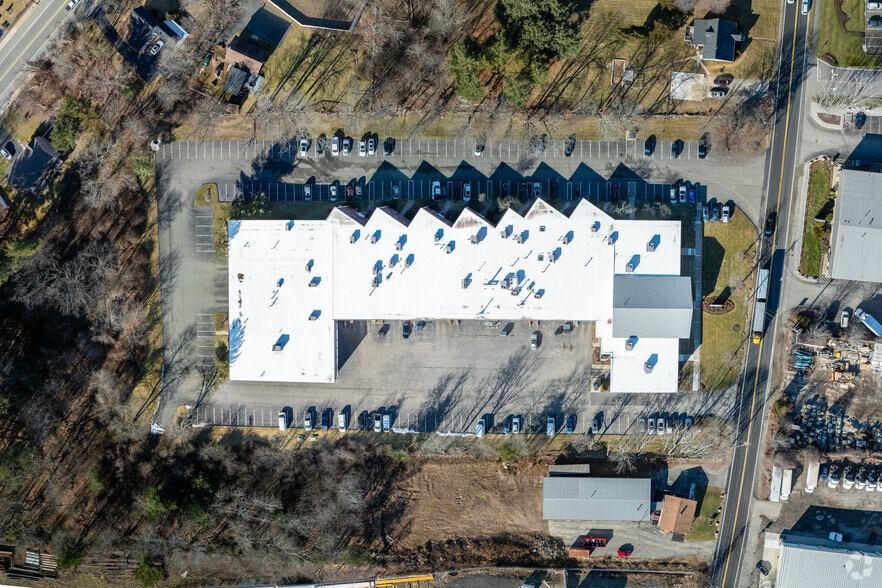 More Photos Of 378 Page St, Stoughton Light Distribution For Sale