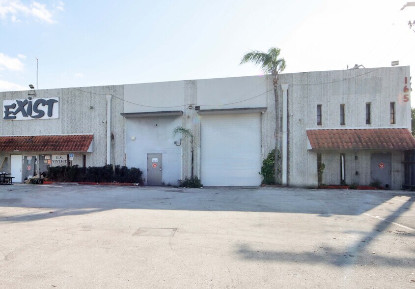Primary Photo Of 1650 NW 23rd Ave, Fort Lauderdale Warehouse For Lease
