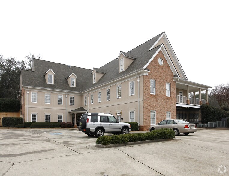 More Photos Of 3133 Golf Ridge Blvd, Douglasville Office For Lease