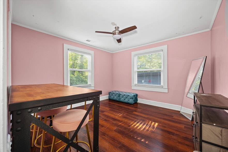 More Photos Of 8140 Mount Holly Rd, Charlotte General Retail For Sale