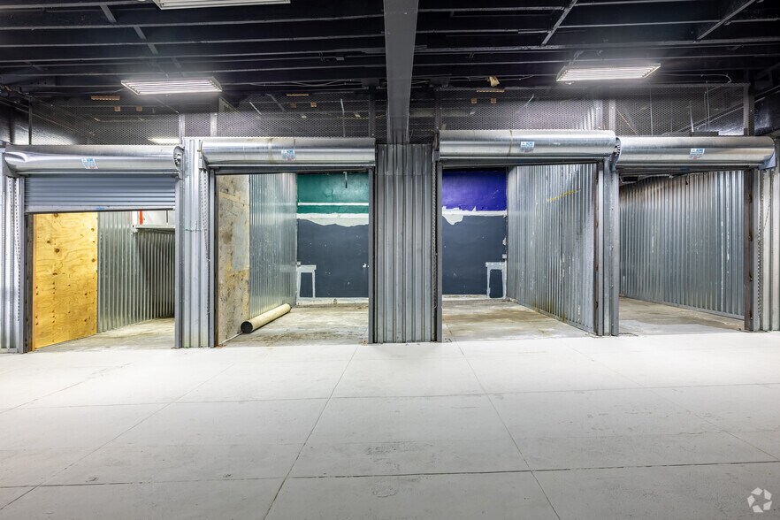 More Photos Of 910 Grand Ave, North Bergen Warehouse For Sale