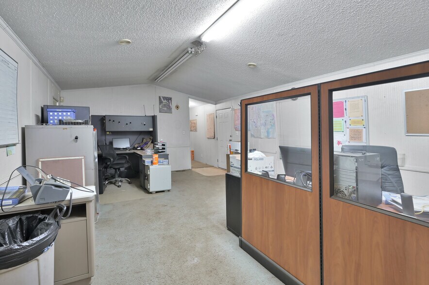 More Photos Of 480 Bowling rd, Pointblank Manufacturing For Sale