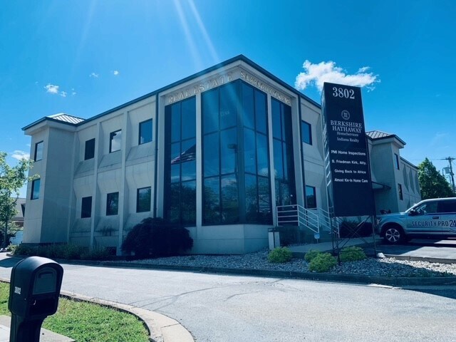 More Photos Of 3802 E 3rd St, Bloomington Coworking Space