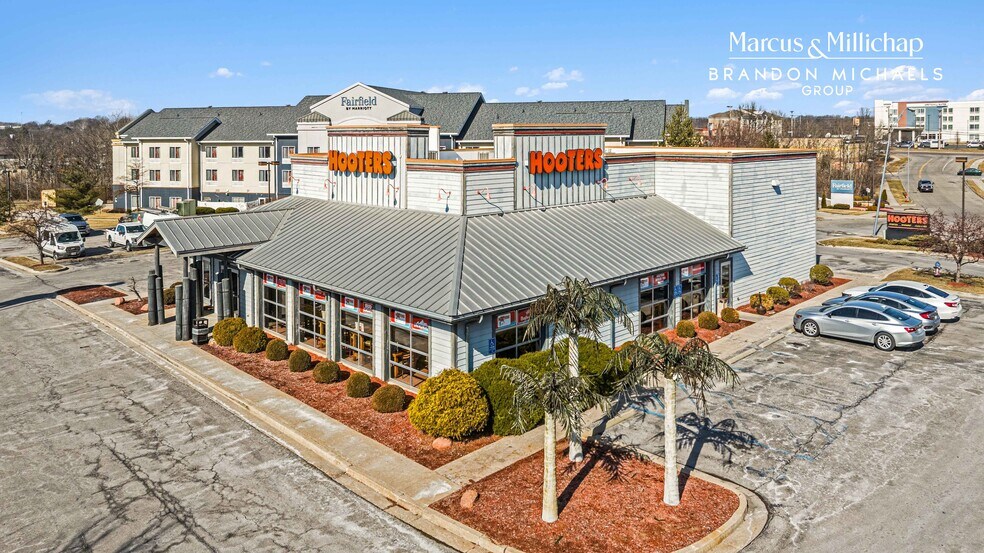 More Photos Of 1101 Woodland Springs Ct, Columbia Restaurant For Sale
