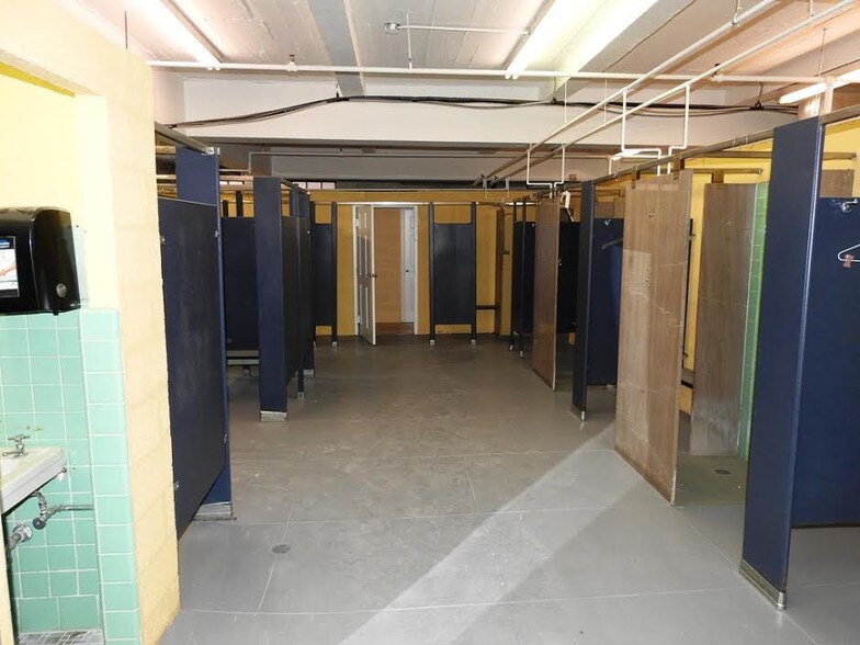 More Photos Of 140 E Hanover St, Trenton Schools For Sale